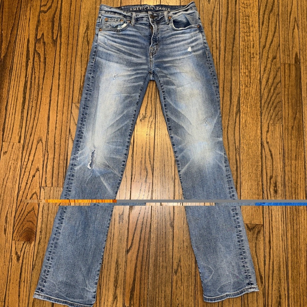 American Eagle Jeans Men's AirFlex+ 29/34 Original Bootcut Blue Lt Wash Distress